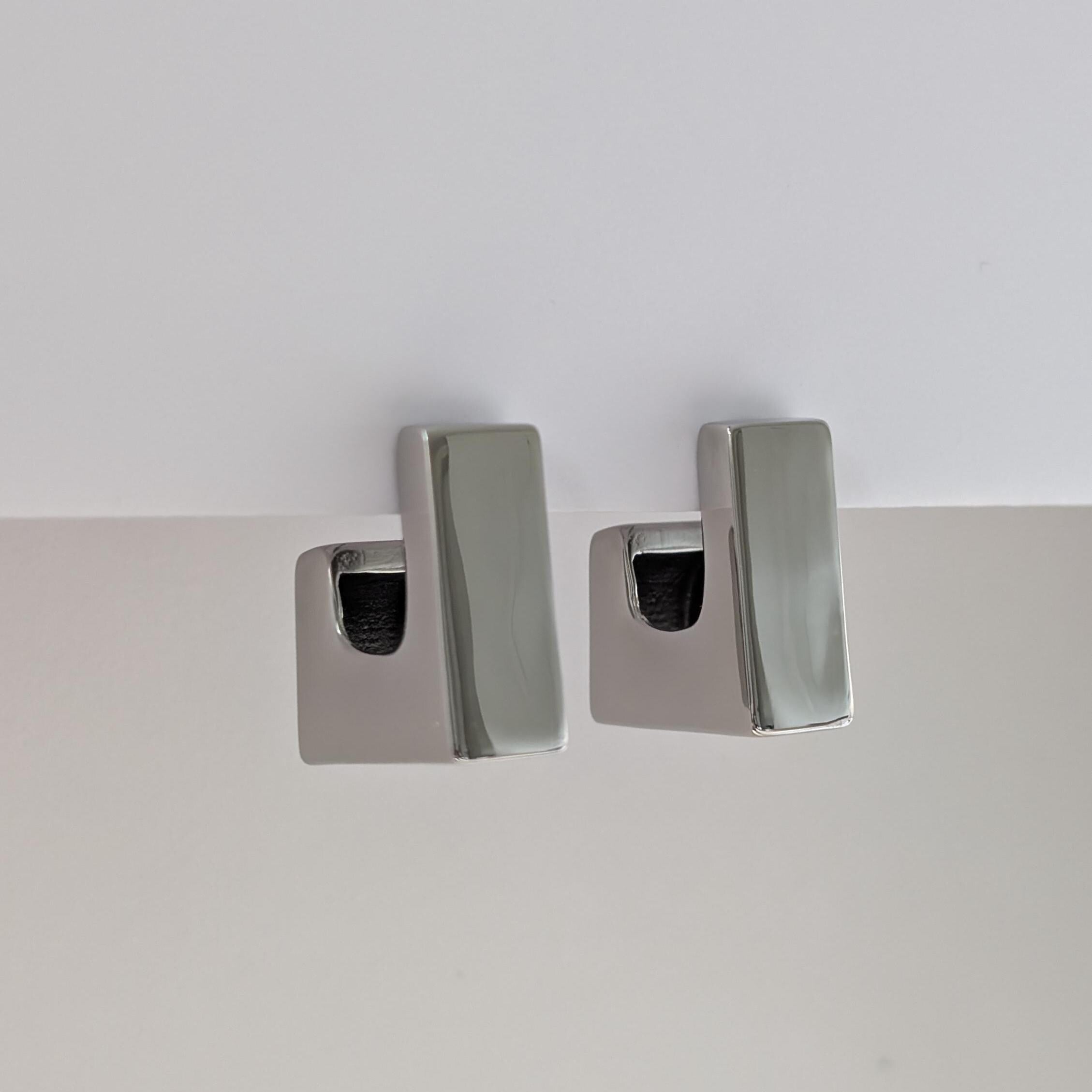 Nita Hoop Earrings - Silver