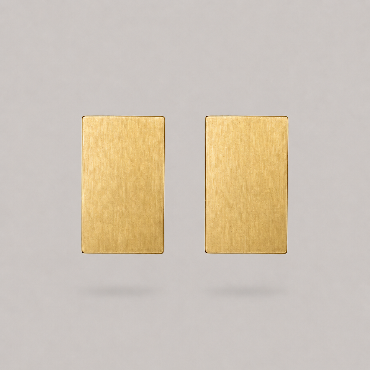 Milano Stud Earrings - Gold