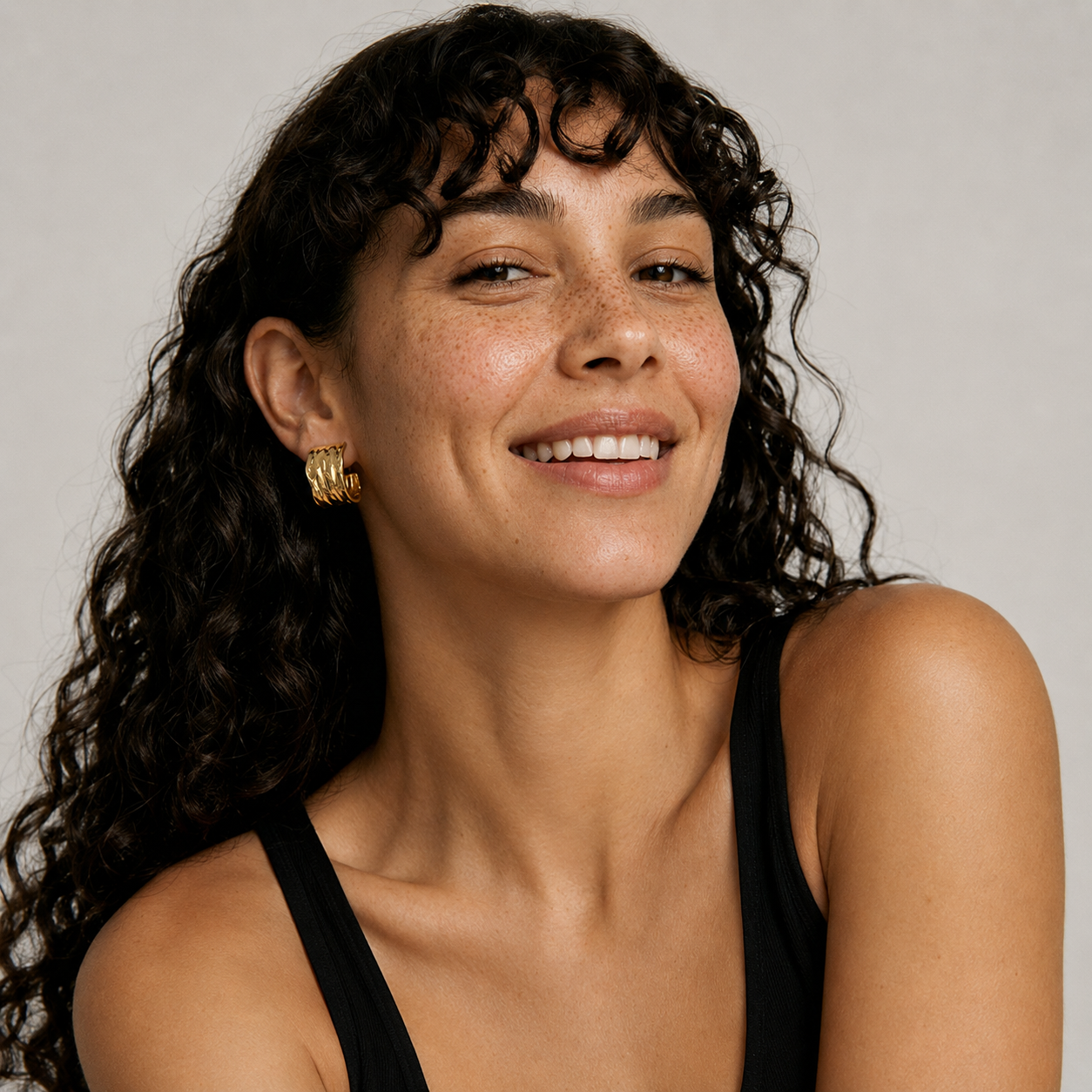 Mabby Hoop Earrings