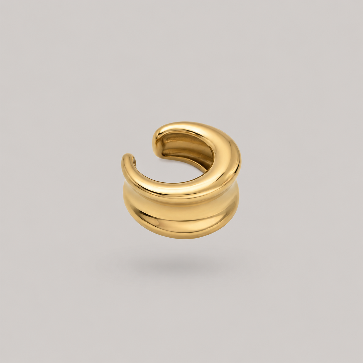 Eva Jumbo Ear Cuff