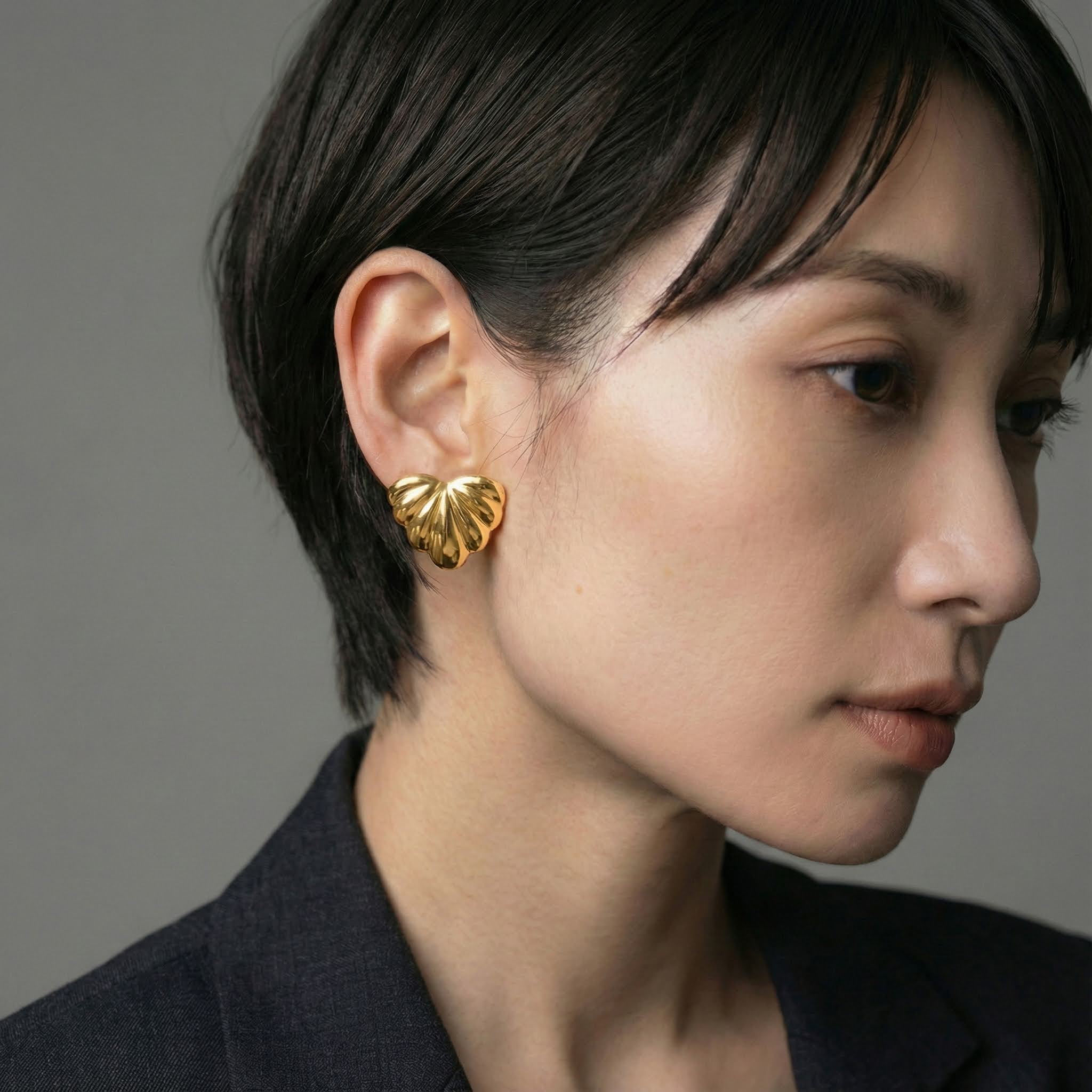 Amore Earrings - Gold