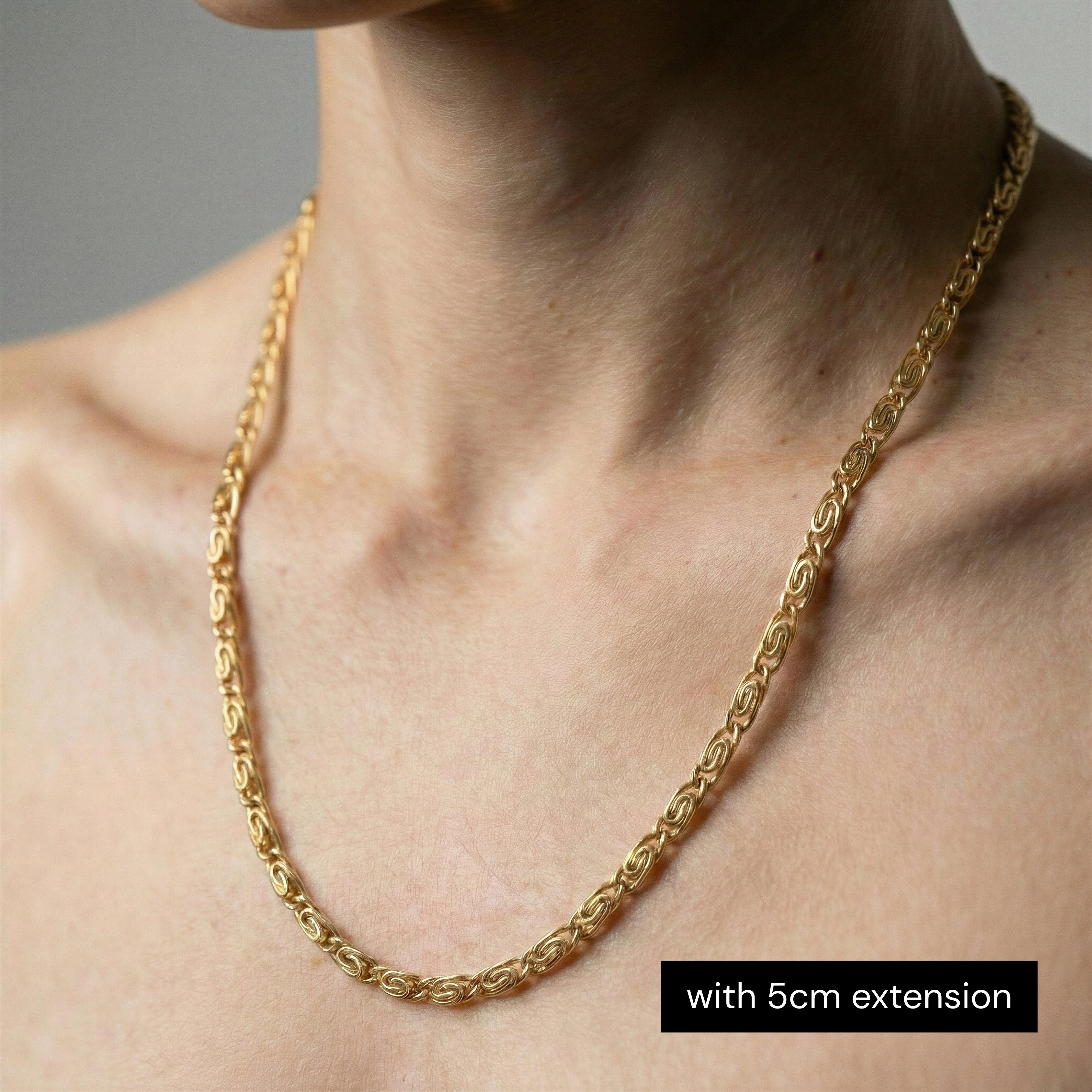 Venus Chain Necklace