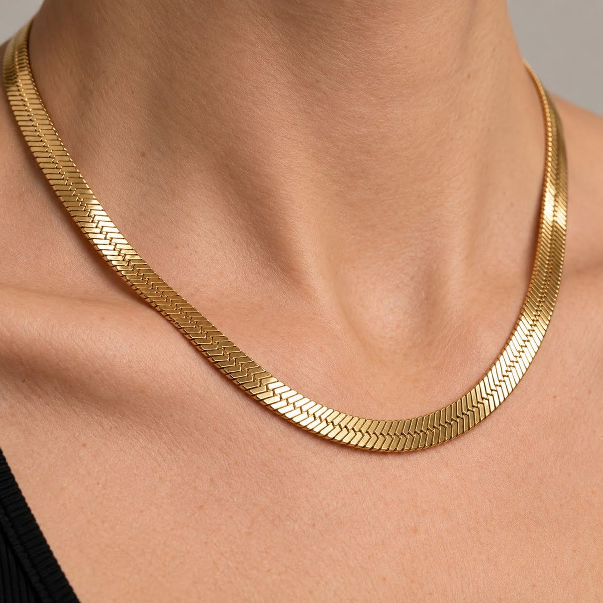 Julia Herringbone