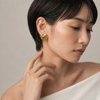 Amore Earrings - Gold