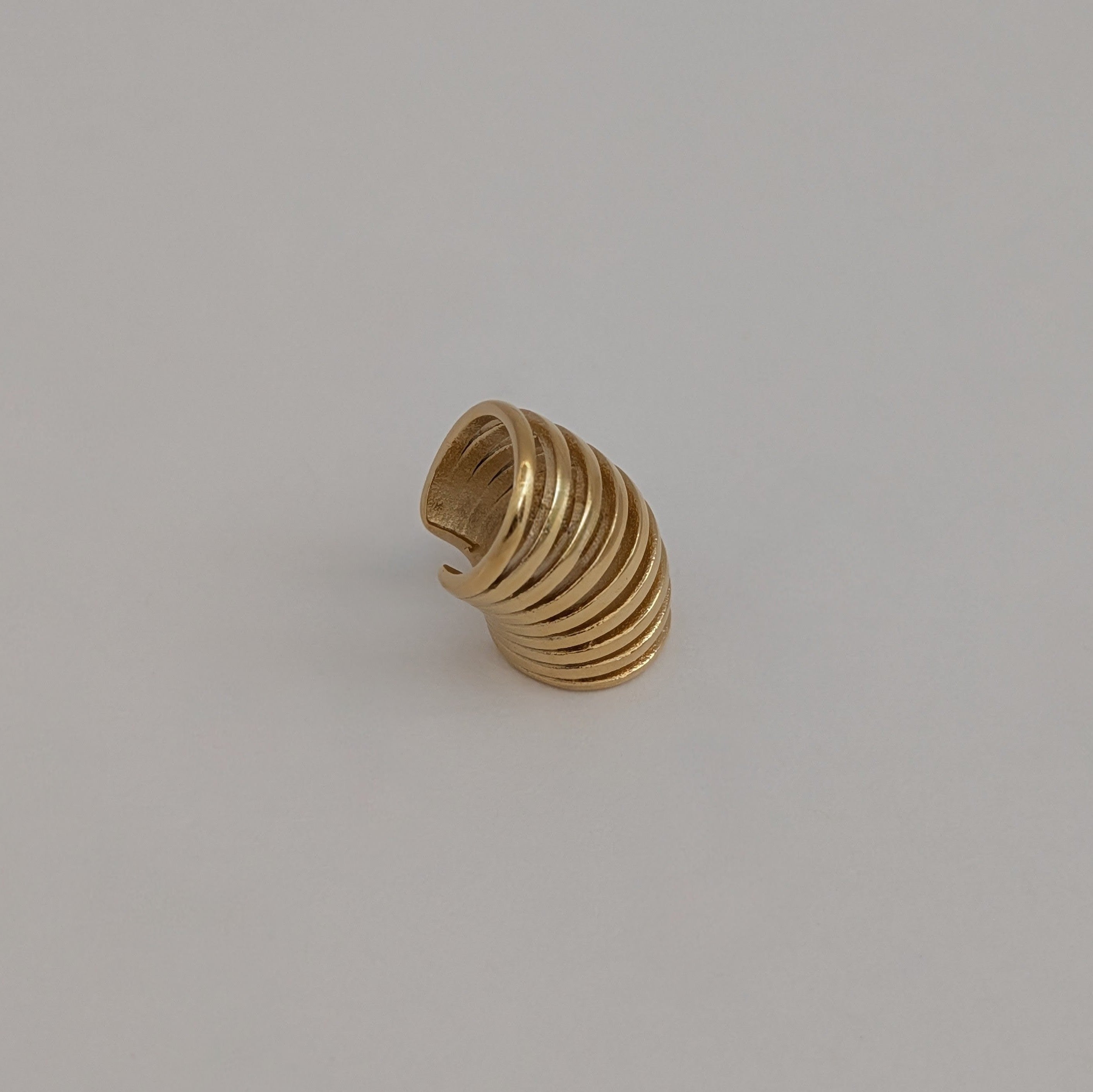 Mila Ear Cuff