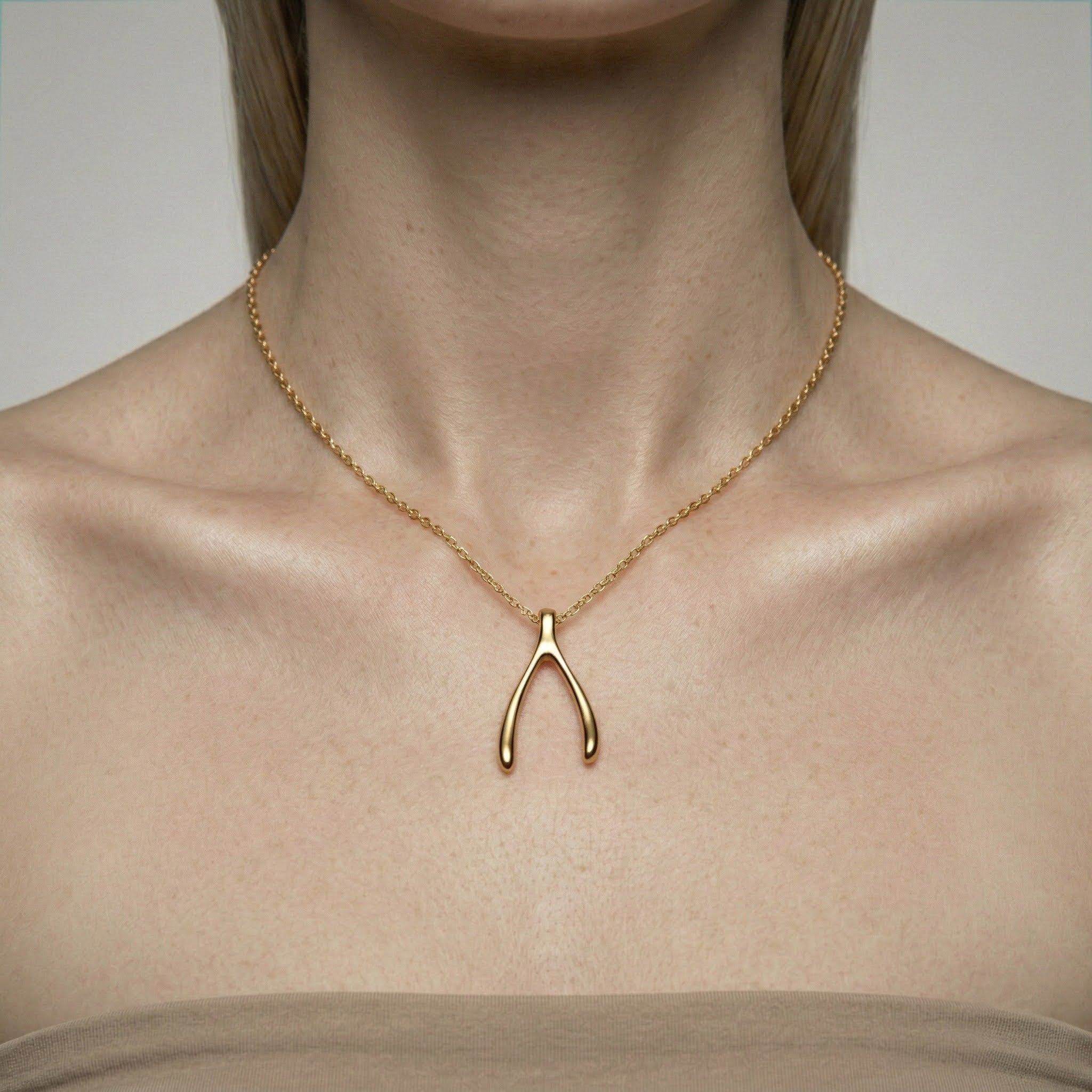 Trevi Wishbone Necklace