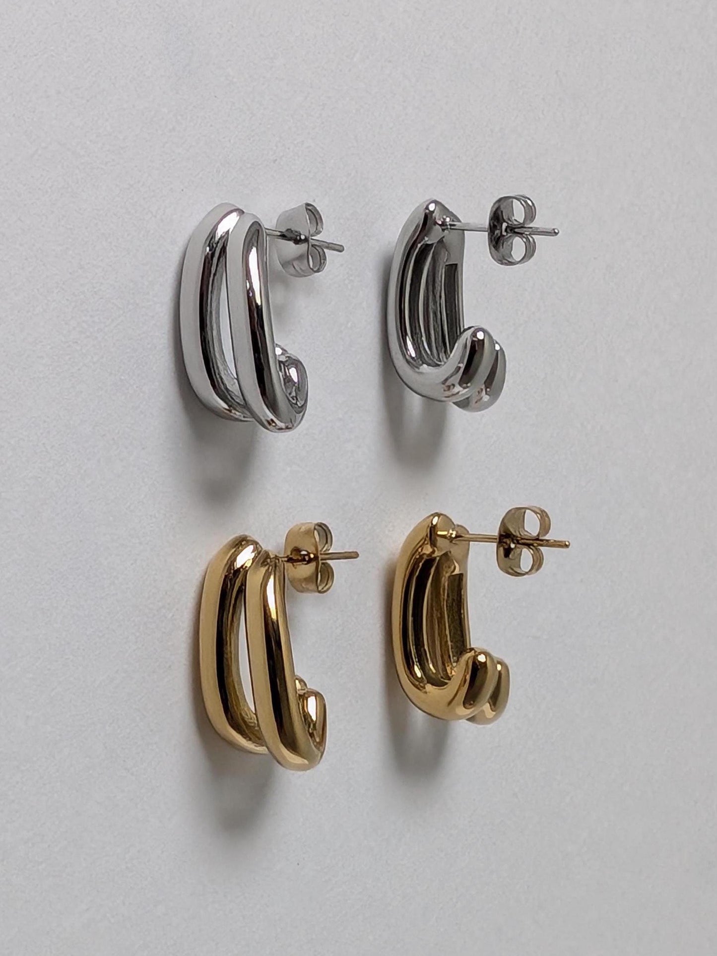 Sina Mini Double Hoop Earrings