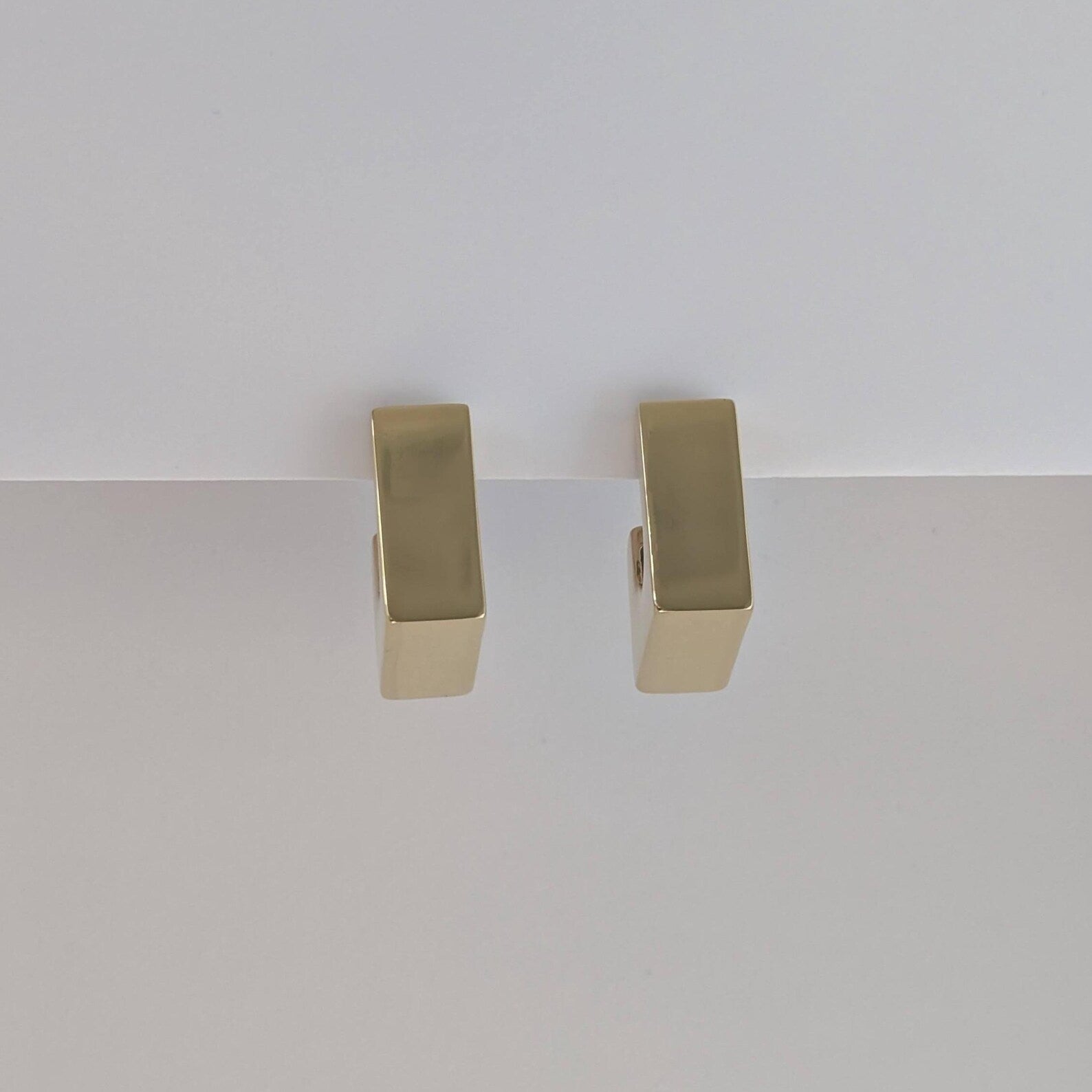 Nita Hoop Earrings - Gold